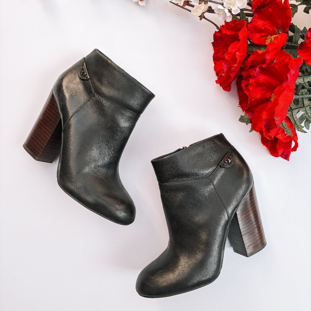 Tory Burch Women's Leather Fulton Ankle Boots (EUC)